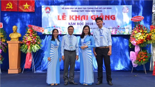Tổ Công nghệ - Tin học trường THPT Trần Hữu Trang